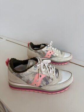 Saucony Jazz Triple Retro Mountain Camo Sherpa Sneakers 7.5